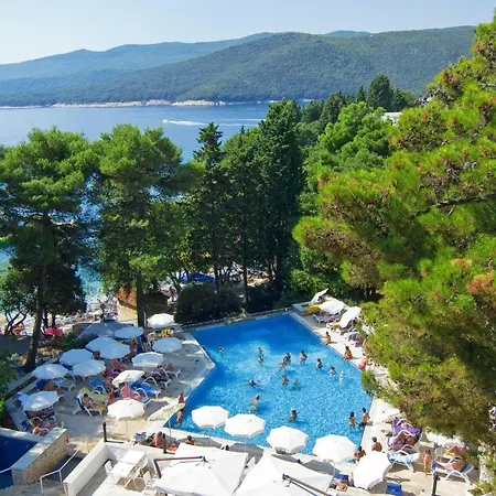 Hotel Marina Sunny By Valamar 2*